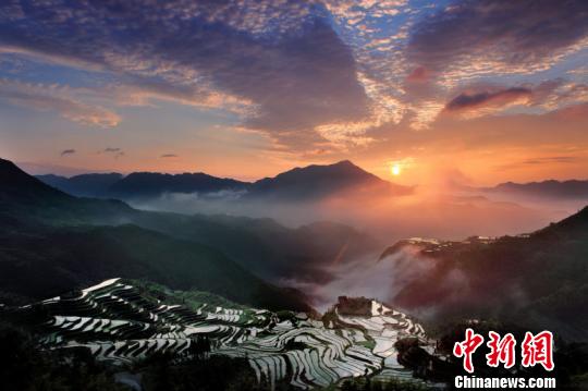 ����С��ɽ����������ί ��ͼ