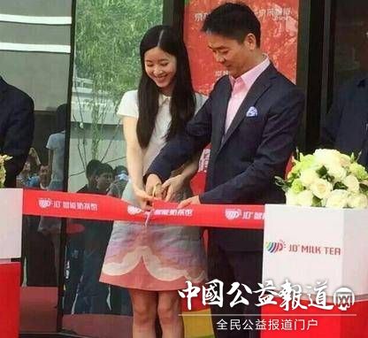 奶茶妹妹的阔太生活,没你想的那么简单